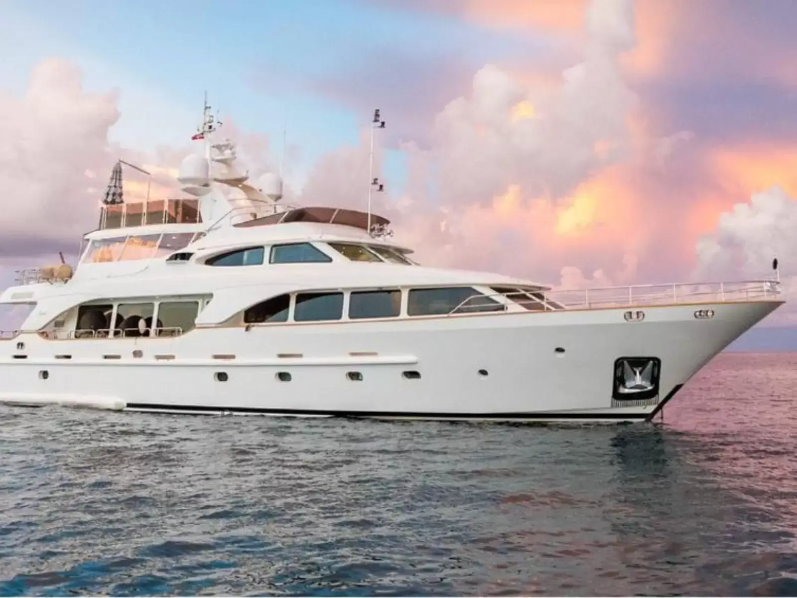 benetti-yacht-image