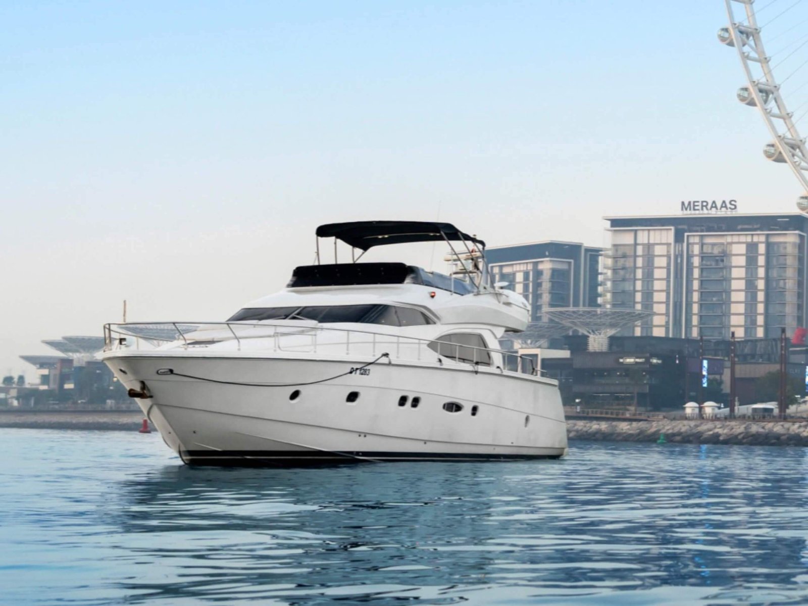 luna-yacht-image