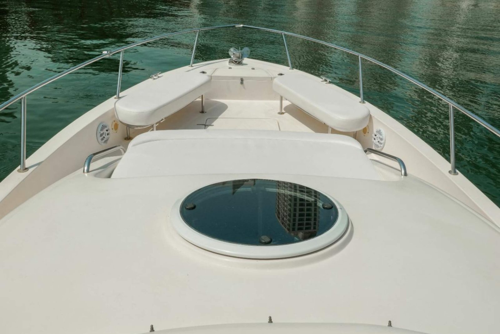 sea-breeze-four-image
