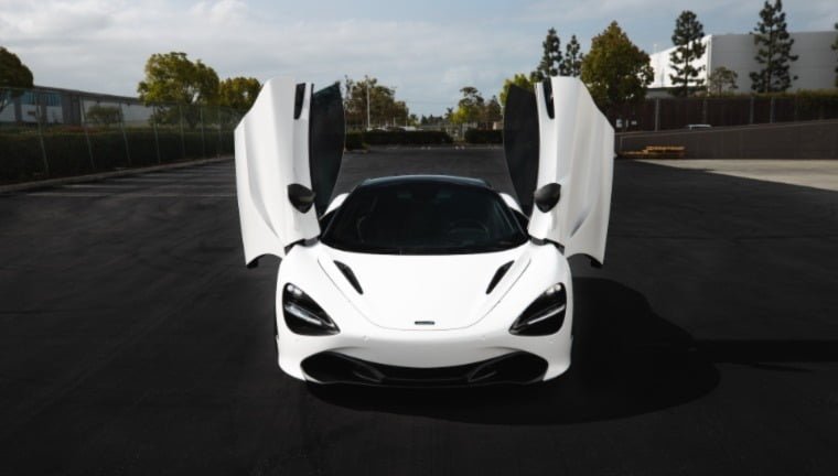 mclaren-car rent a lamborghini dubai - luxury car rental dubai